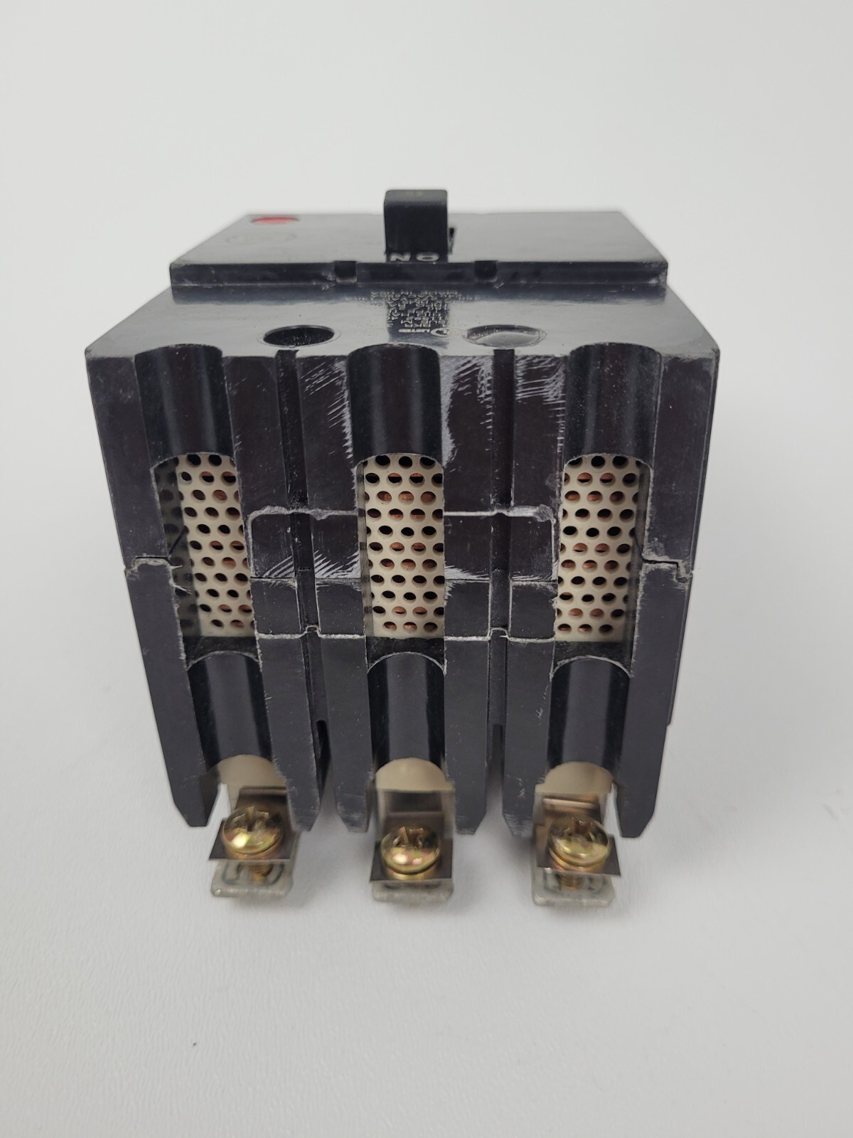 TEY340 GE 40 Amp 480V Circuit Breaker – Next Day Option – New