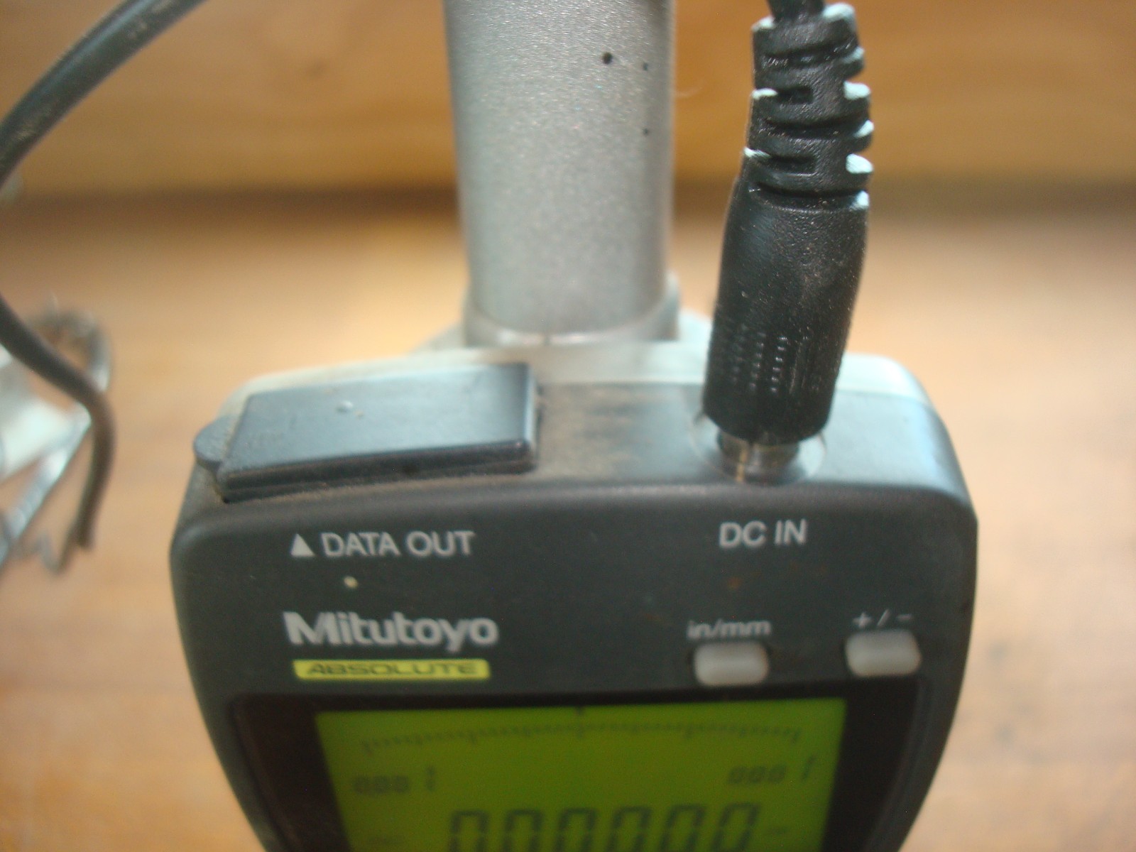 MITUTOYO Absolute Digimatic Indicator w/ Weighted Stand. F150E Serial #009101
