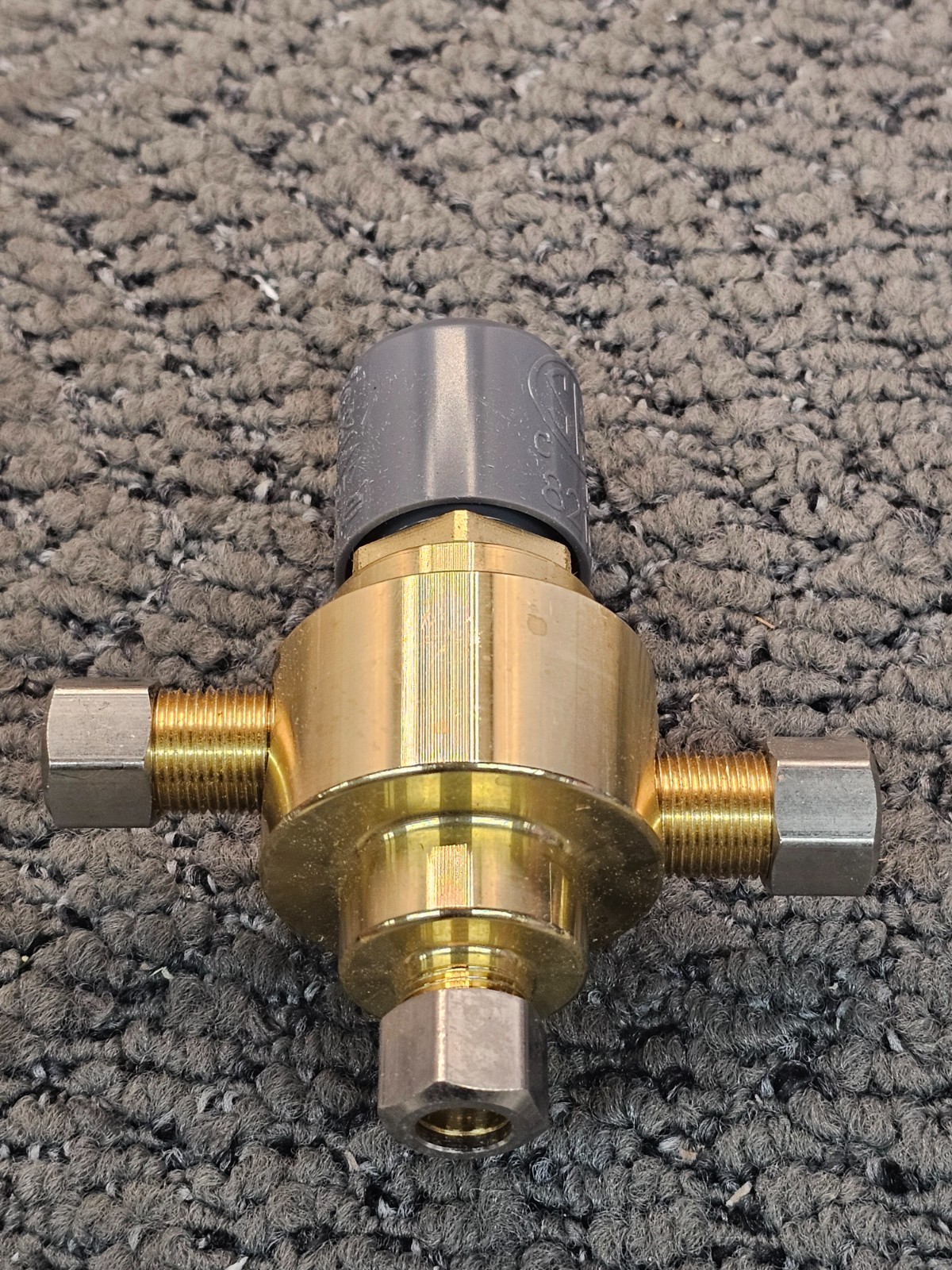 Symmons 8210CK MaxLine Thermostatic Tempering Valve 3/8″ Compression Connection