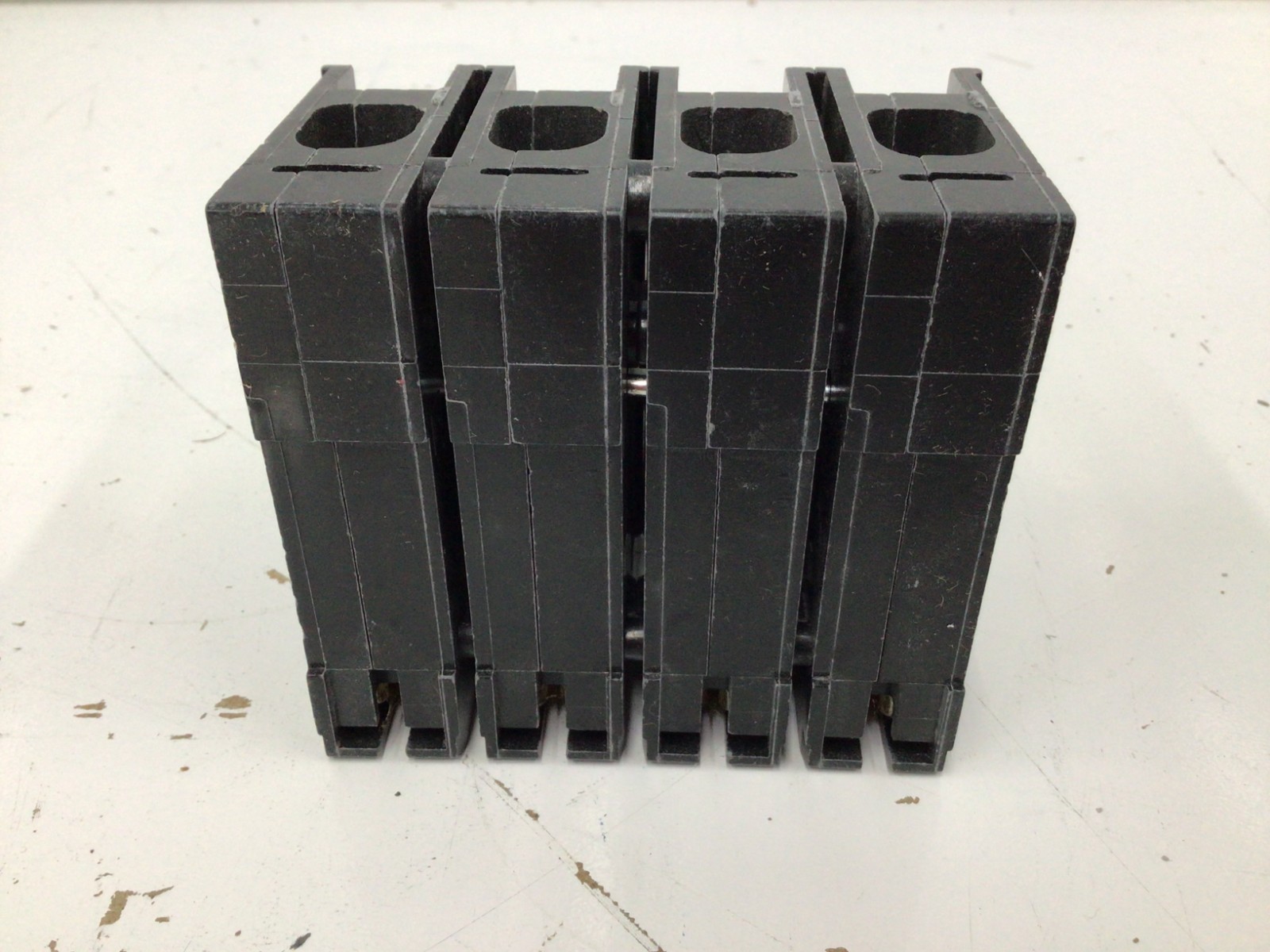 NIB – Square D – HOM2150BB – Mini Branch Circuit Breaker From Schneider Electric