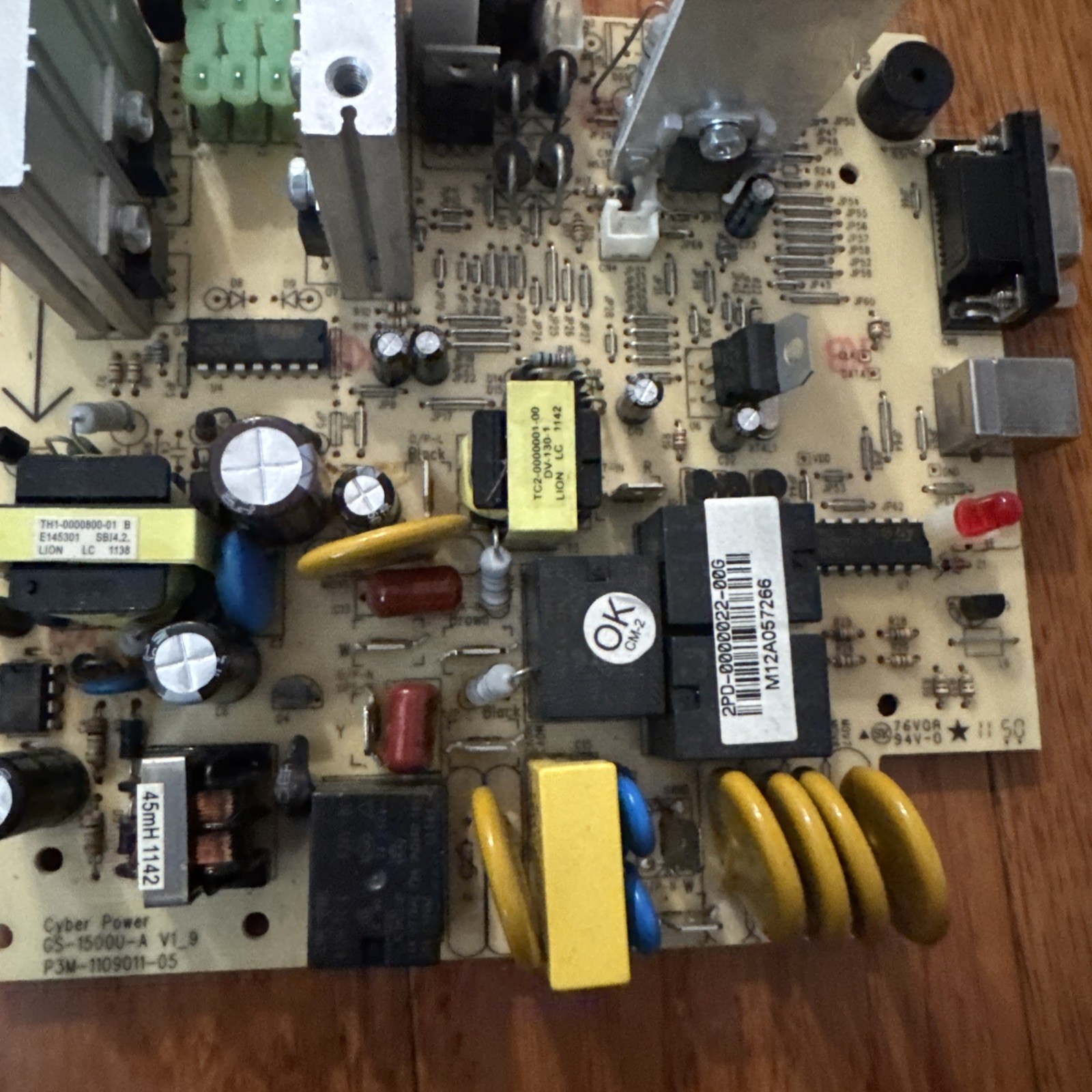 CyberPower 1500VA: CP1500AVR/CP1500C Power Supply MainBoard/Motherboard