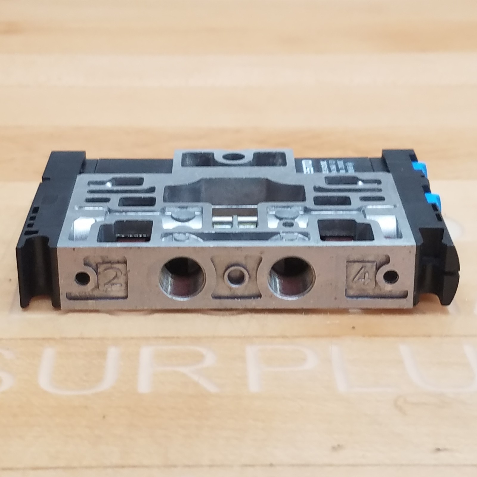Festo MSZC-3-21 DC Pneumatic Solenoid Valve, 0.65W, 21VDC, IP00/65 – USED