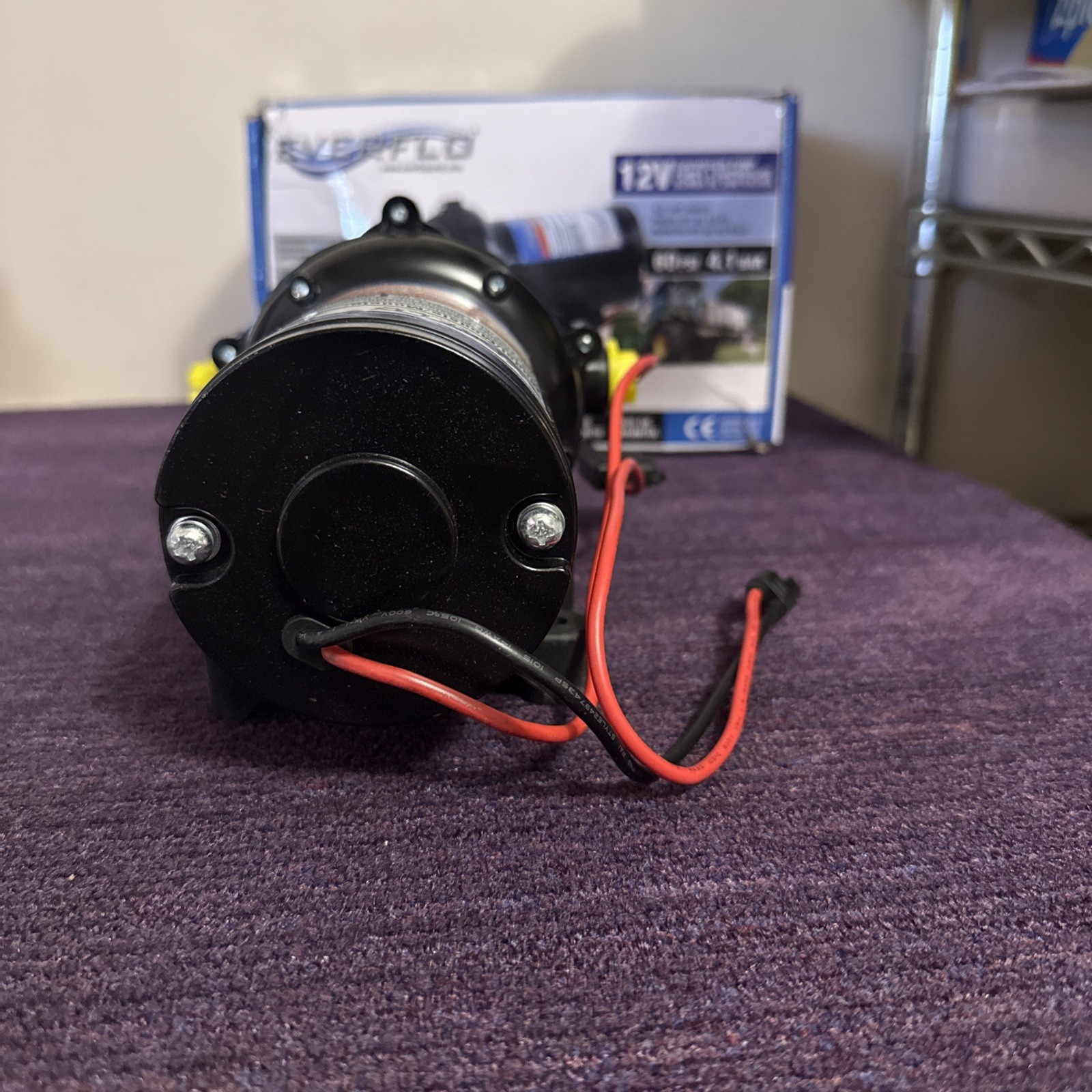 Everflo EF5500 12V Diaphragm Sprayer Pump -1/2 FNPT Connection, 5.5 GPM