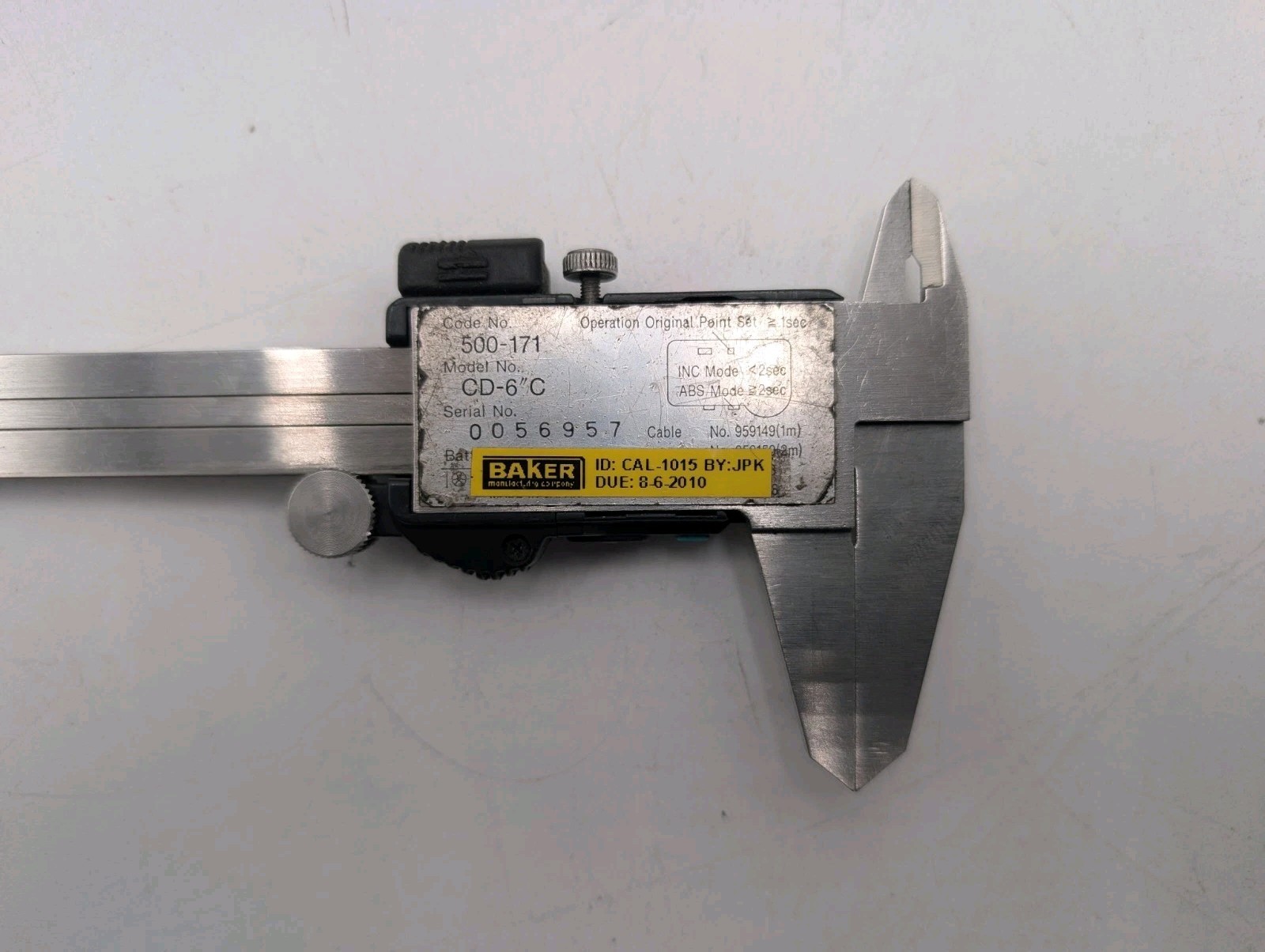 Mitutoyo 500-196-30 1.5V Absolute Digital Digimatic Vernier Caliper