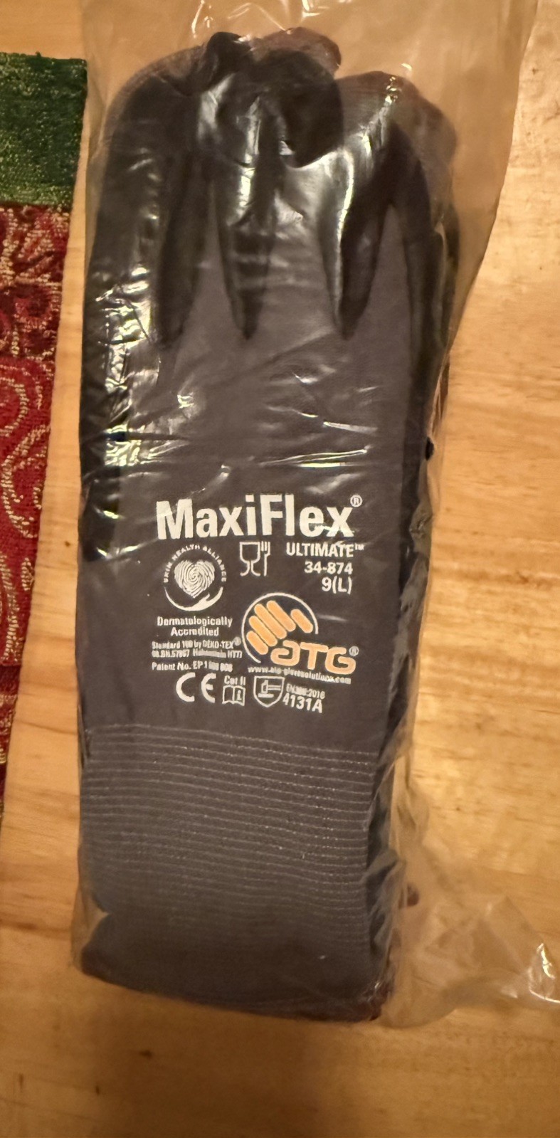 PIP MaxiFlex Ultimate Nitrile Micro-Foam Coated Gloves LARGE 12 pair (34-874/L)