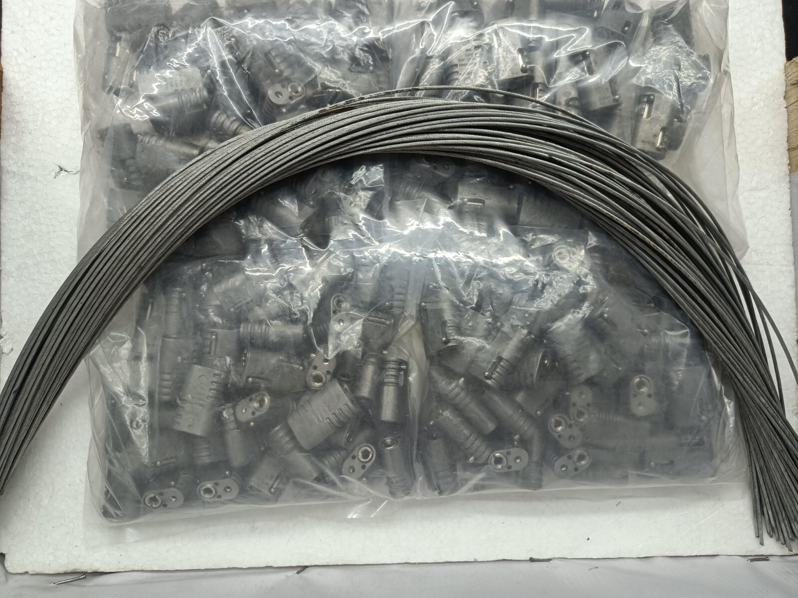 LOT OF 10 GRIPPLE GPL GPCB-382 MAX LOAD 125LBS