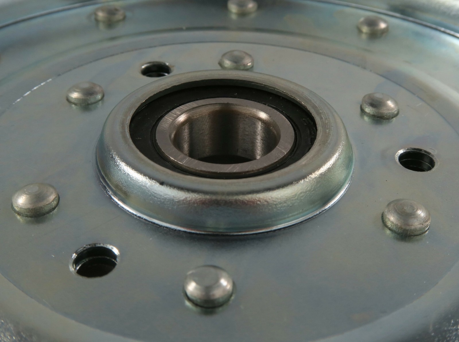 Flat Idler Pulley for Many Toro Z Master Mowers with 48″, 52″, 60″, & 72″ Decks
