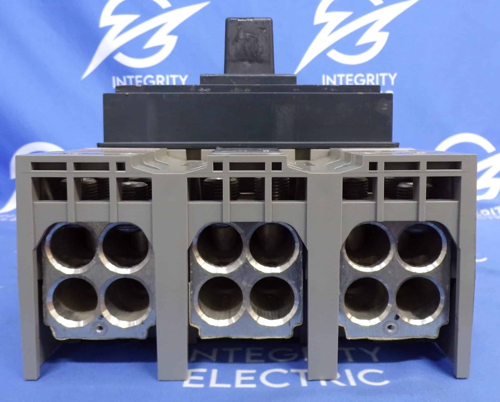 SQUARE D CIRCUIT BREAKER PJL36000S10 1000A 600V 3P 1YR WARRANTY