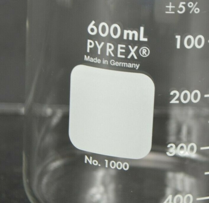 PYREX Glass 600mL Low Form Griffin Beaker Double Scale Graduated 1000-600 Single
