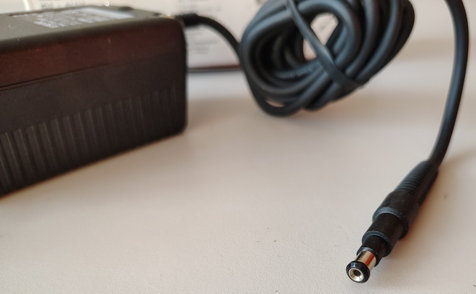 Fluke Bc-190/813 New OEM Battery Charger Power Supply for Fluke 190 Oscilloscope
