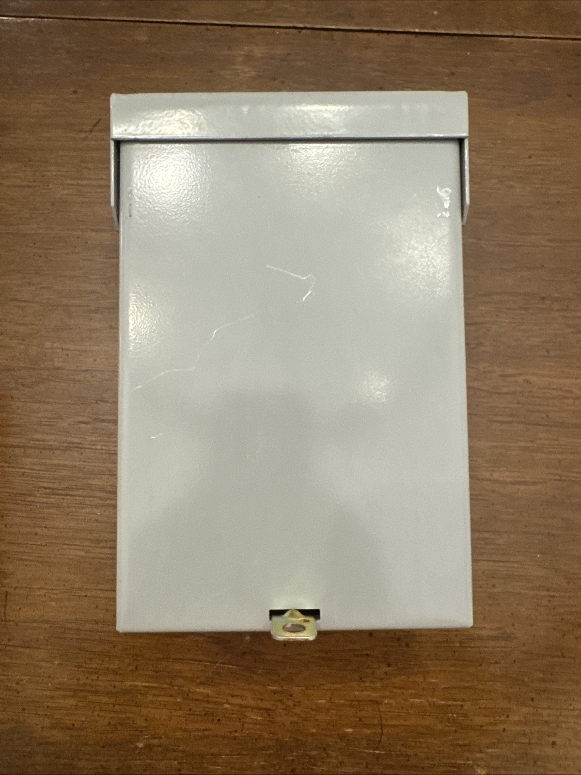 MURRAY LW002GR Circuit Breaker enclosure, 60 Amp, 120/240 Volt