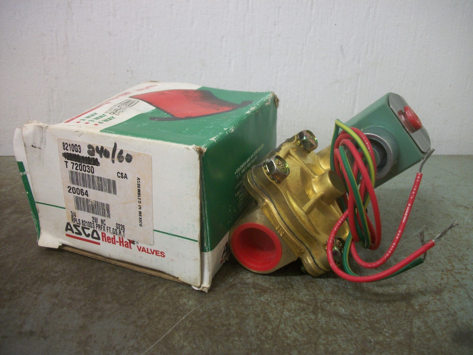 ASCO RED HAT 3/4″ SOLENOID VALVE 8210G3 240VCOIL 5-150PSI 6.1WATT NIB