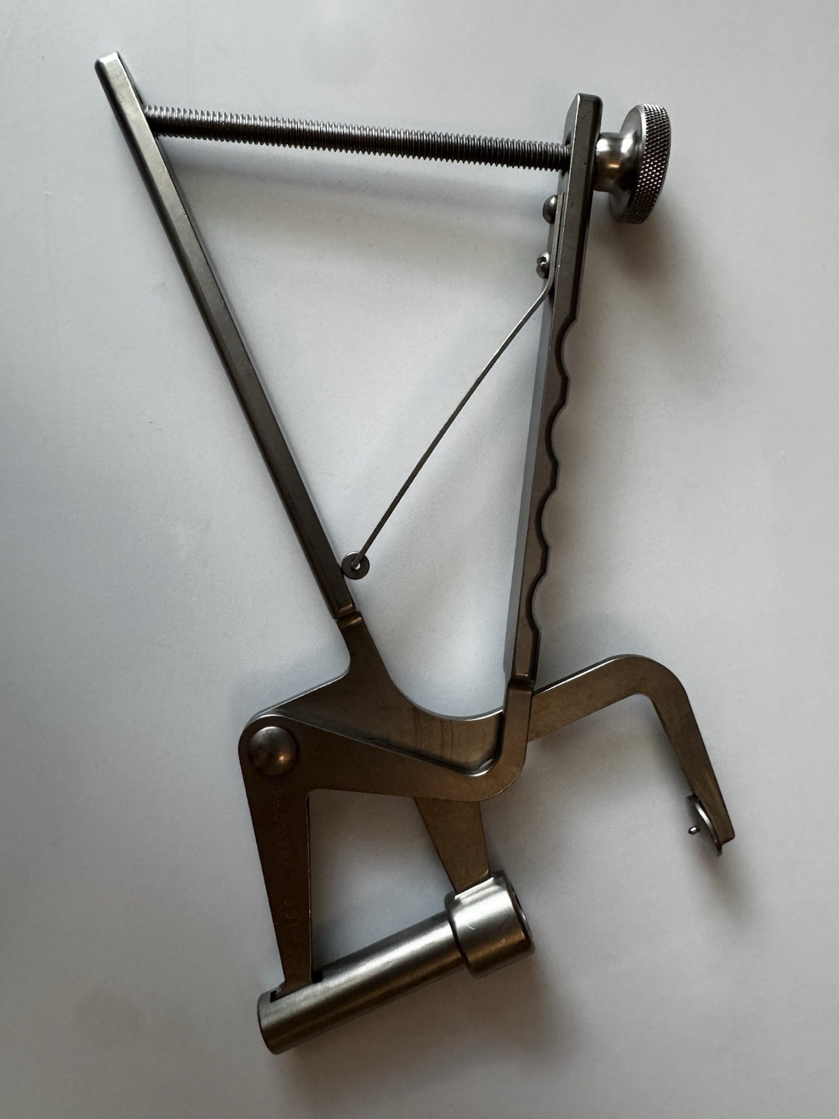 Aeromed 2050-30 Rod Cutter