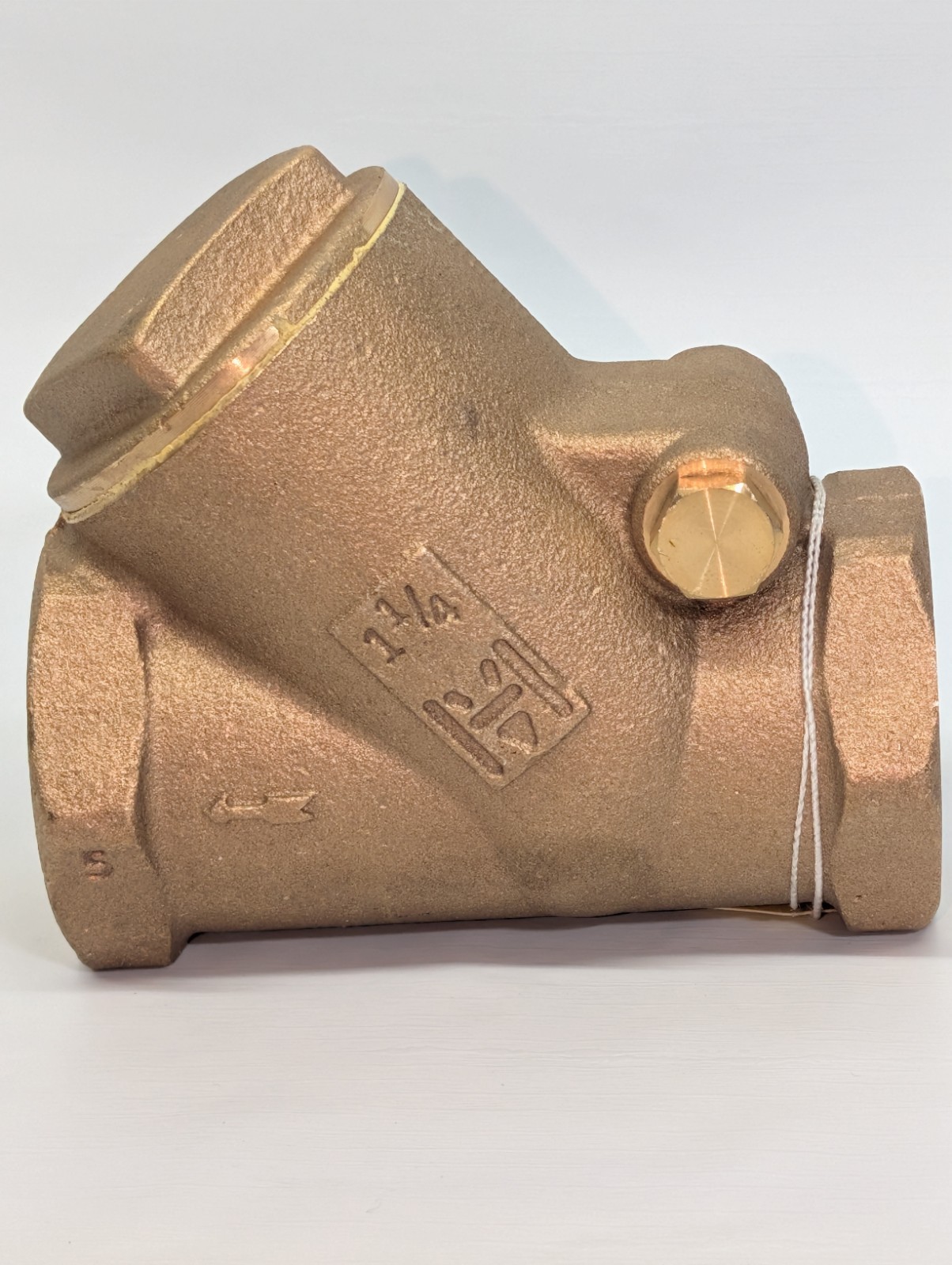 Milwaukee Valve 515Y 1 1/4″ 1-1/4″ Fnpt Bronze Swing Y Check Valve