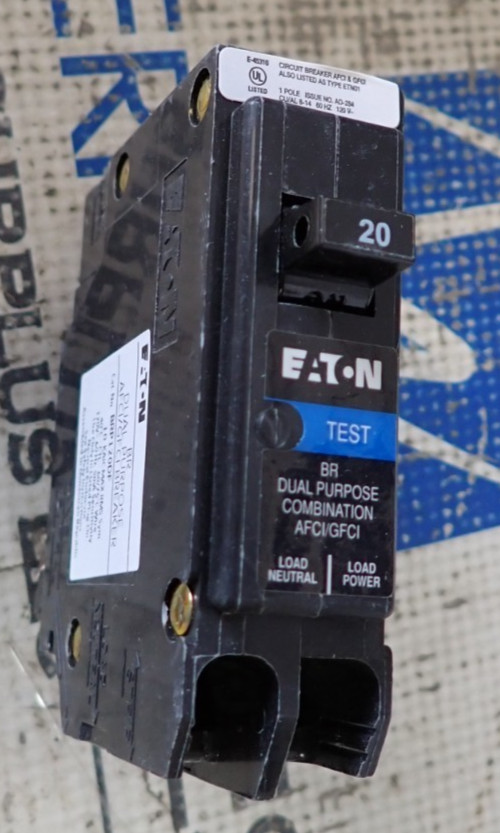 1 NEW Eaton BRP120DF Plug on BR 20 amp 1p 120v Dual Function AFCI GFCI Breaker