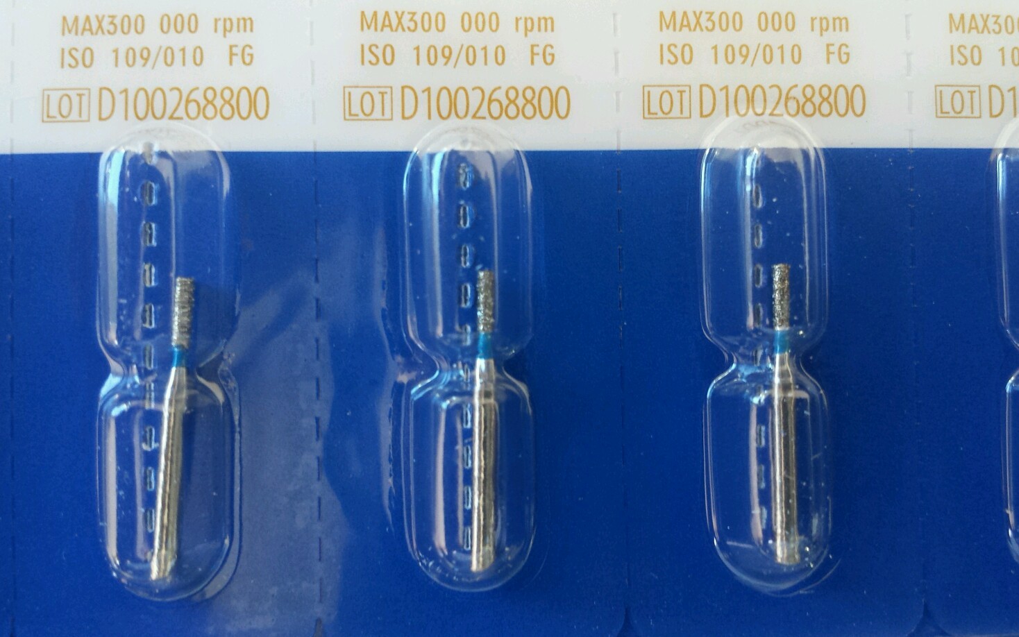 Carbide Diamond Dental Bur – FG Midwest Style 100 pack Size 557