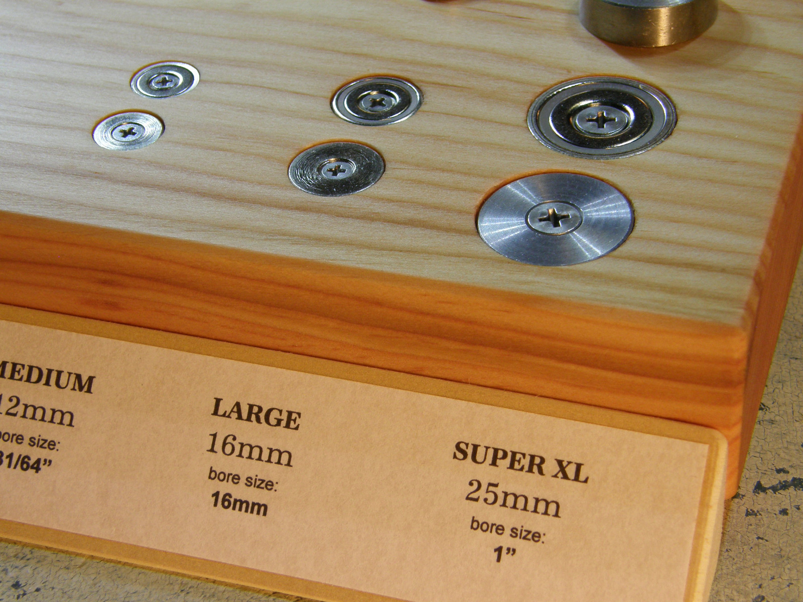 Magnet Pot Cup Door Catch / Strike Plate / 10mm 12mm 16mm 25mm / with Screws