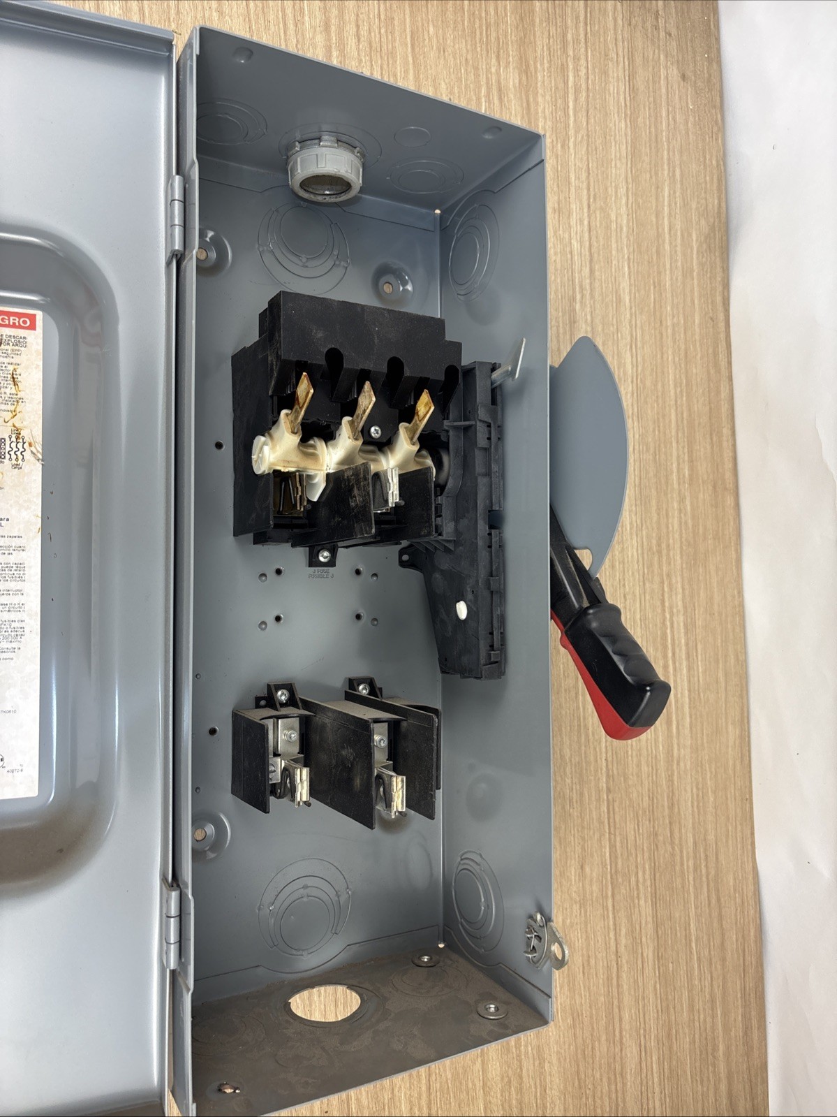 SQUARE D H363 FUSIBLE SAFETY SWITCH 3P 100 AMP 600 VAC 3Ø 75 HP