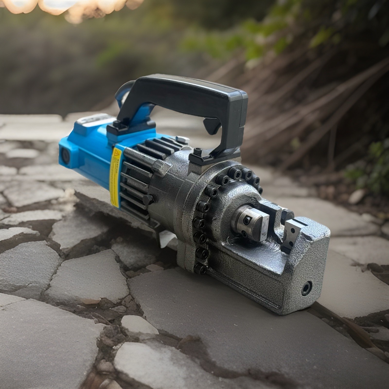 1200W Electric Hydraulic Rebar Cutter 22mm 7/8» Max Cutting Rod W/Xtra Blades