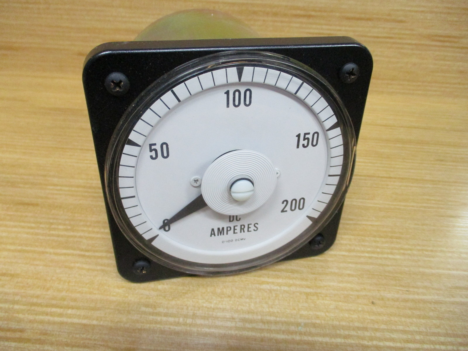 General Electric 103121ABZZ GE D.C. Ammeter DB40 0-200 DC AMPS