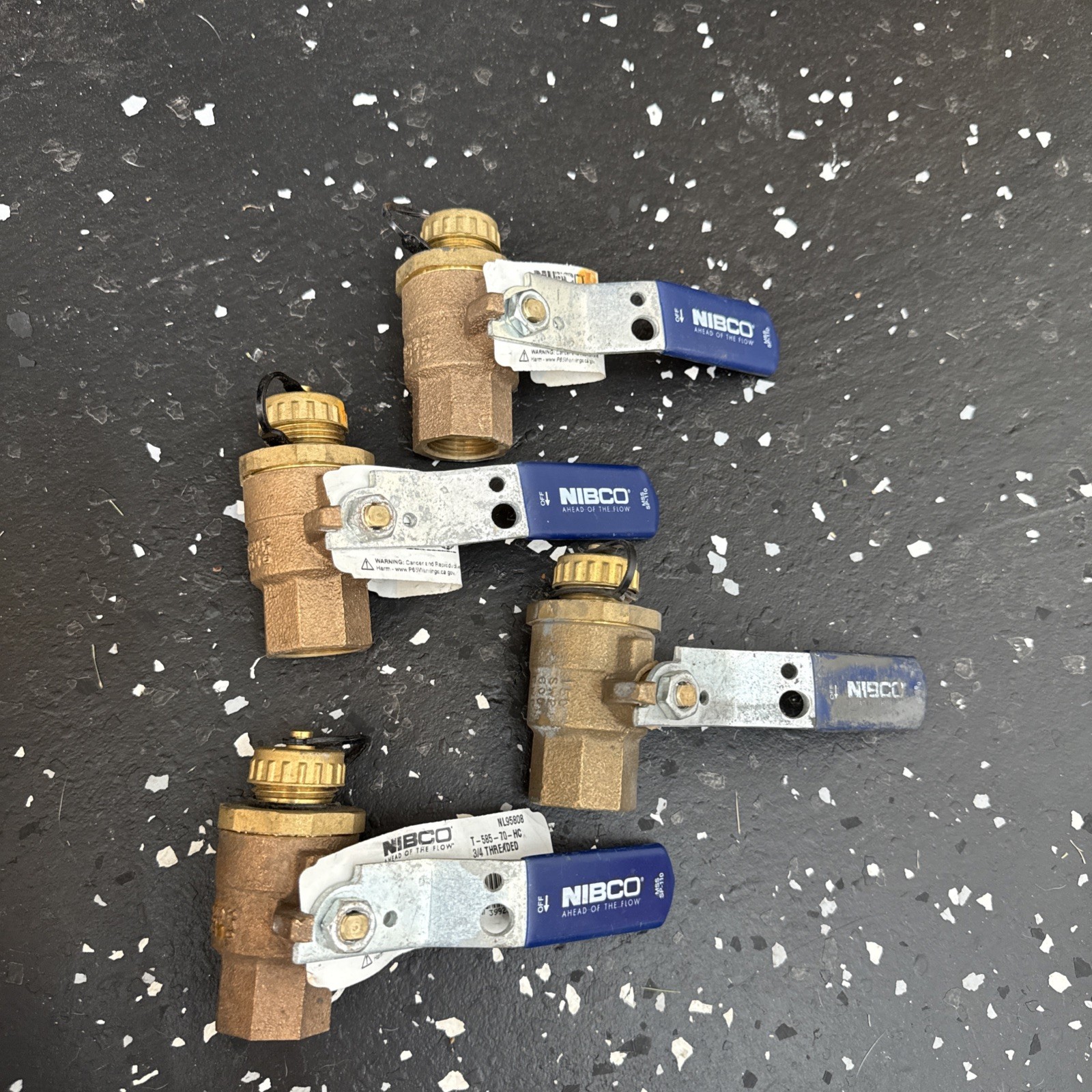 NIBCO NL95808 3/4″ Threaded Hose Connection Ball Valve T-585-70-HC Lot Of 4