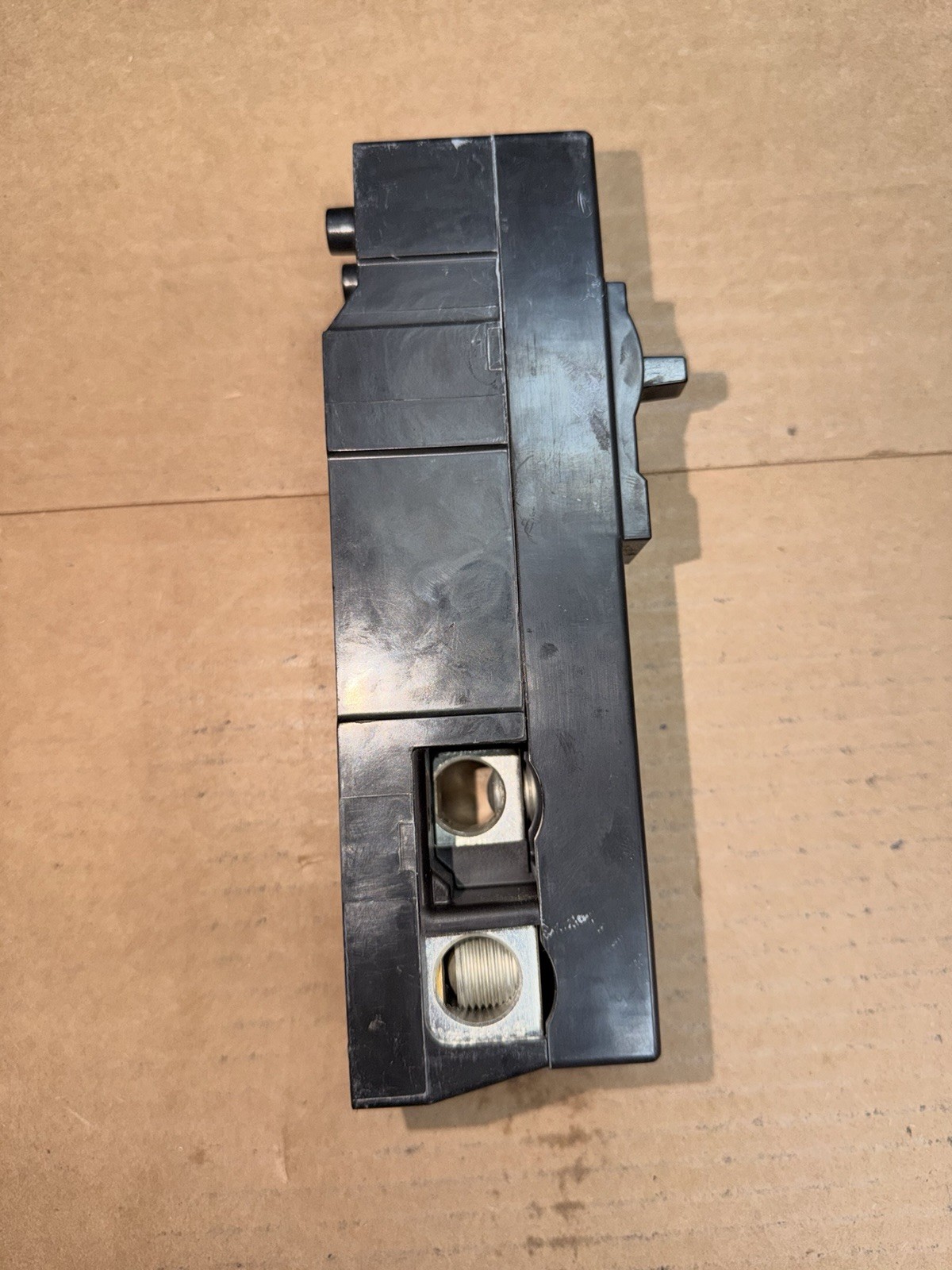 Siemens QS2200 200 Amp 10kA @ 240 Vac 2 Pole Circuit Breaker – NEW TAKE OUT