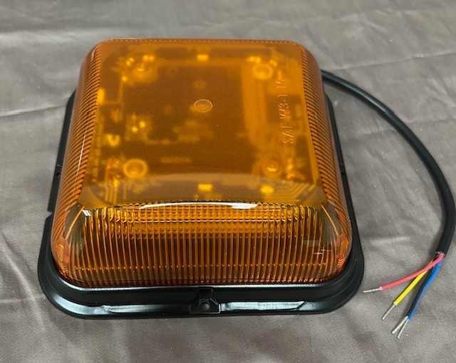 ECCO, AMBER WARNING BEACON, LED, SQUARE/LOW PROFILE,Model EB7180A, NEW OLD STOCK
