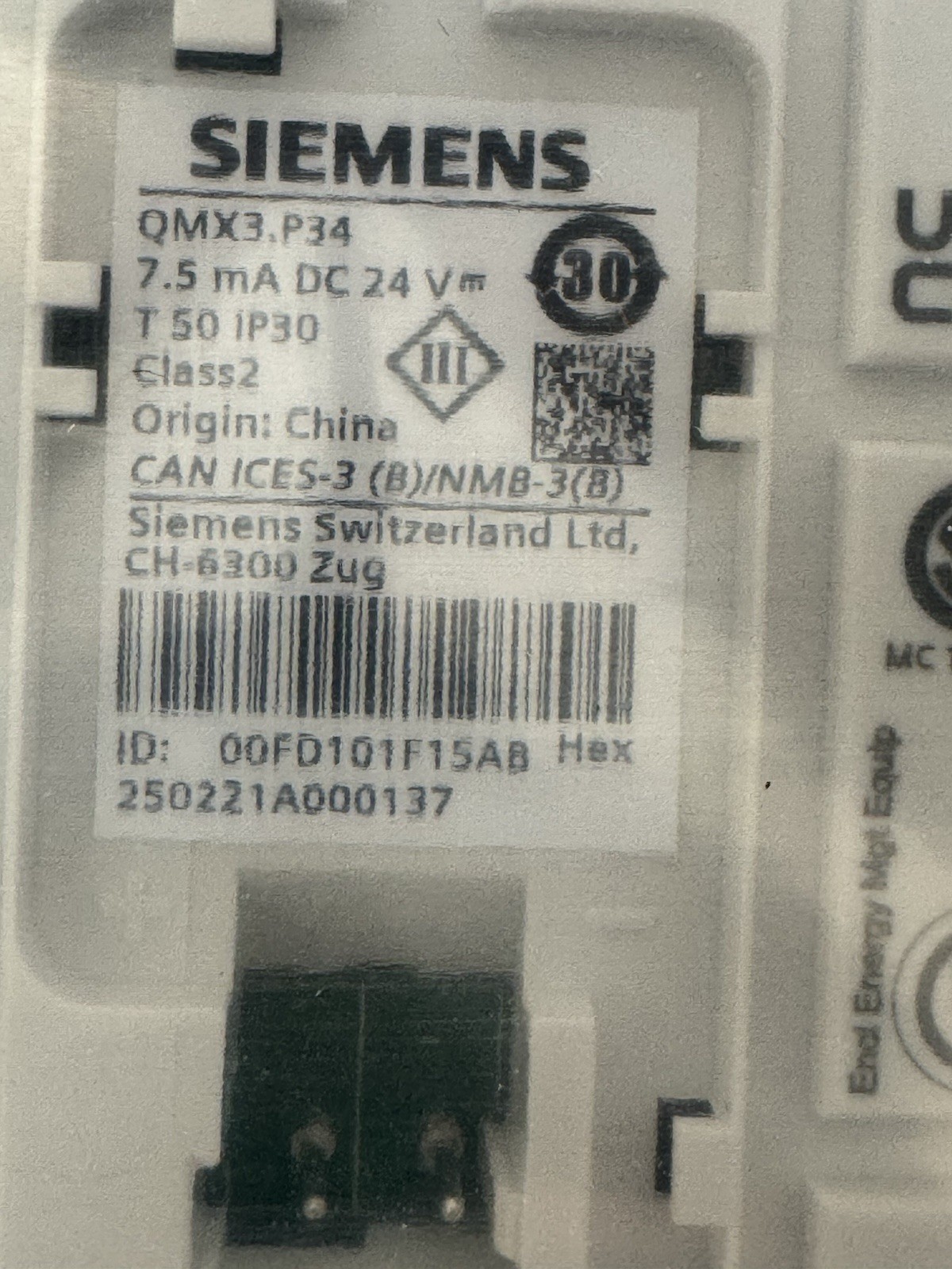 Siemens QMX3.P34 Temperature Sensor NIB SHIPS SAME DAY-FAST
