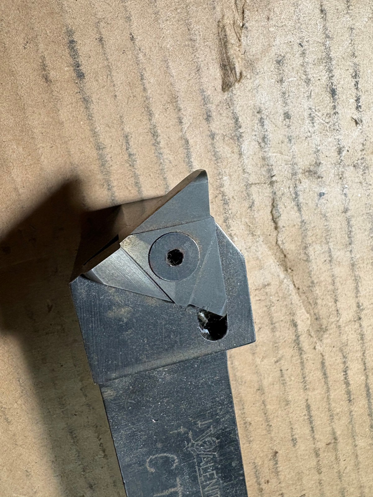 Valenite 1.25″ Indexable Lathe Tool Holder SD-TMR-20-64