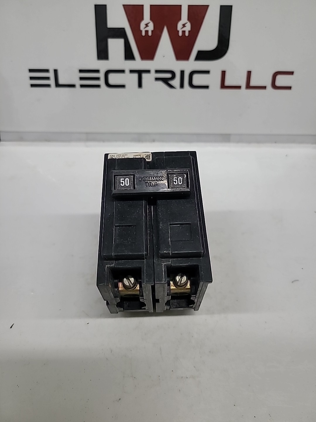 LOT OF 10 CUTLER HAMMER QBHW2050 50A 2POLE Bolt On Circuit Breaker EATON
