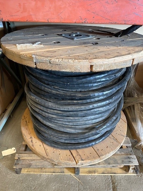 4/0-3 CONDUCTOR VFD 1KVA SHIELDED CABLE WITH #4 GRND DIRECT BURY/TC/ XLPE/CU