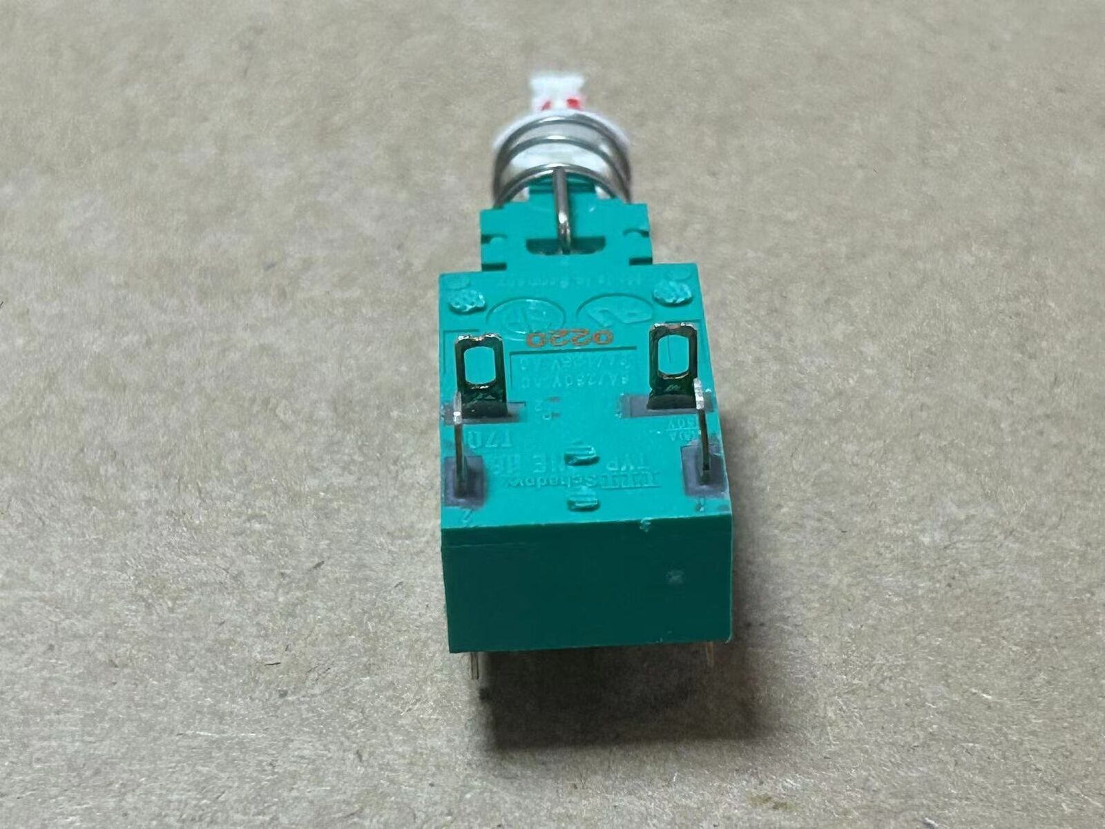 1pcs ITT SCHADOW NE 18 NE18 T70 NE18T70 Mains Power Switch 6A 250VAC