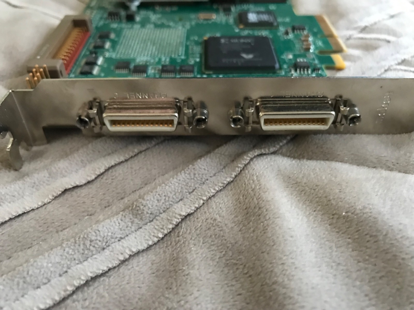 Matrox Odyssey HEL2MSFCLE Y7249-00 Imaging Card