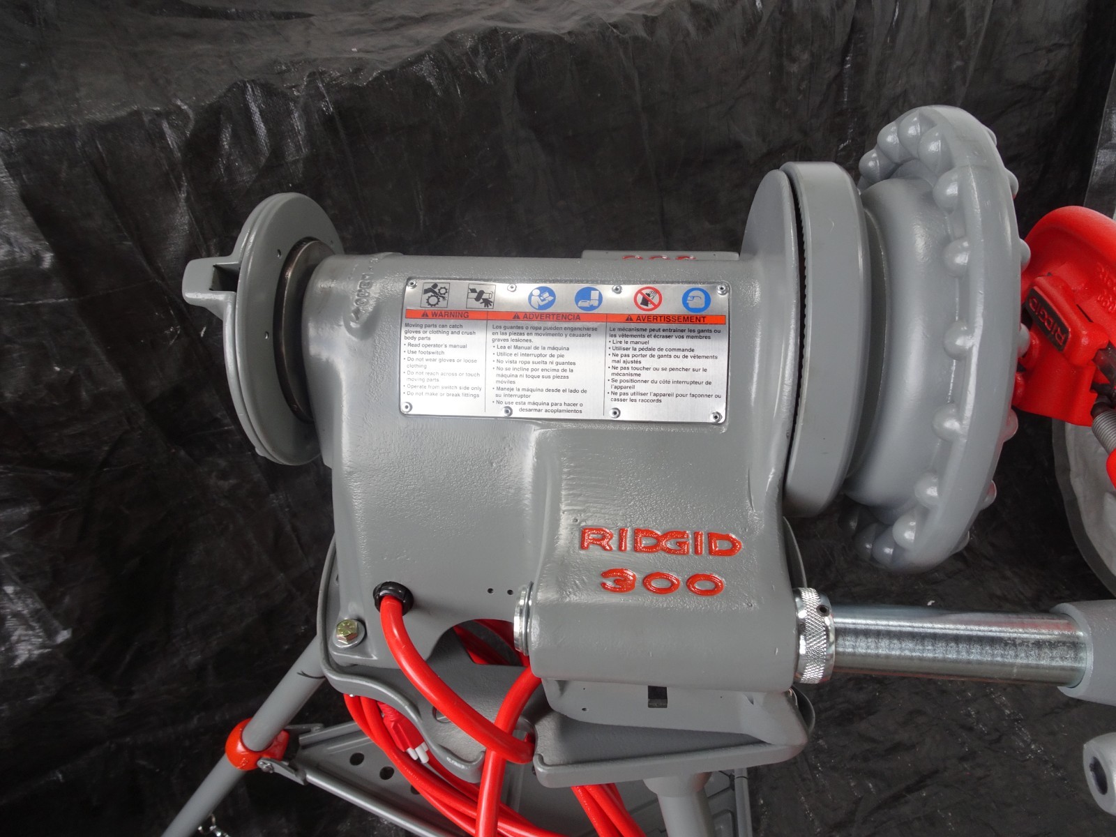 RIDGID 41855, Complete Ridgid 300 Pipe Threading Machine, Refurbished!