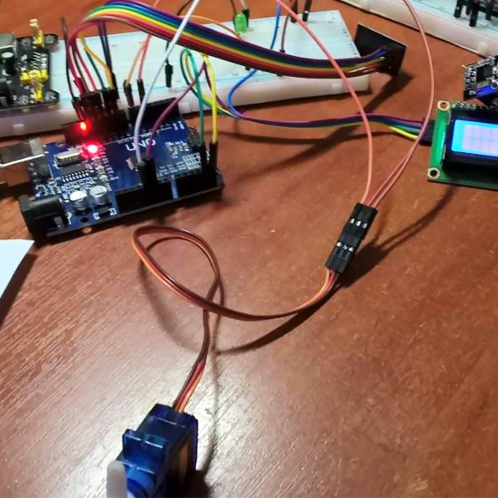 Versatile 4Pcs SG90 Micro Servos – 1.6KG/CM Torque for RC Models & DIY Solutions
