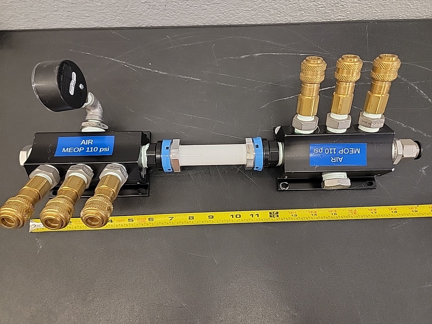 Unbrand Heavy Duty Air Manifolds 6 Valves Air MEOP 110 PSI W/ Dixon Valves