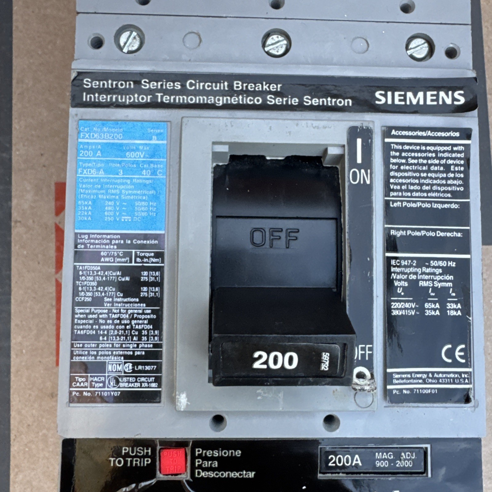 Siemens Sentron FXD63B200 200A 600V 3 Pole Circuit Breaker 200 Amp 3P FXD6-A