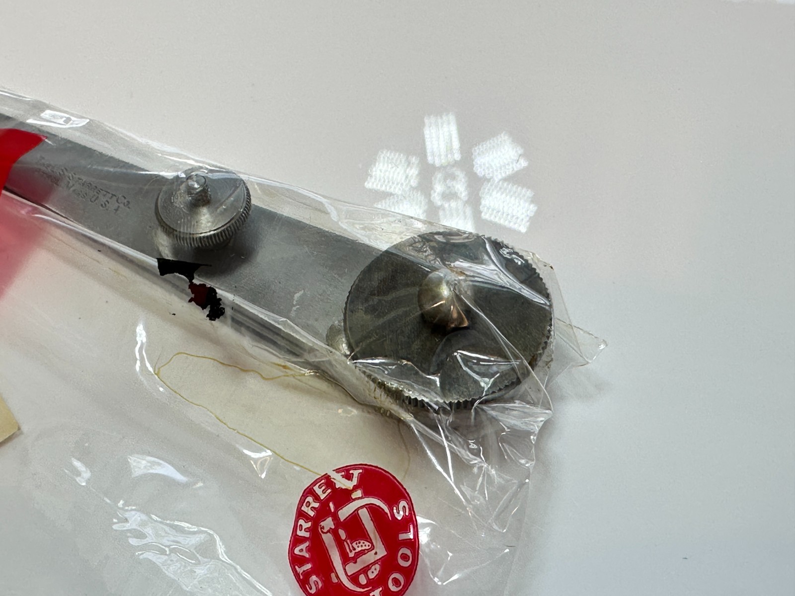 NEW Starrett Tools USA No. 39 (EDP 50257) LOCK Joint Inside Caliper 6” Long