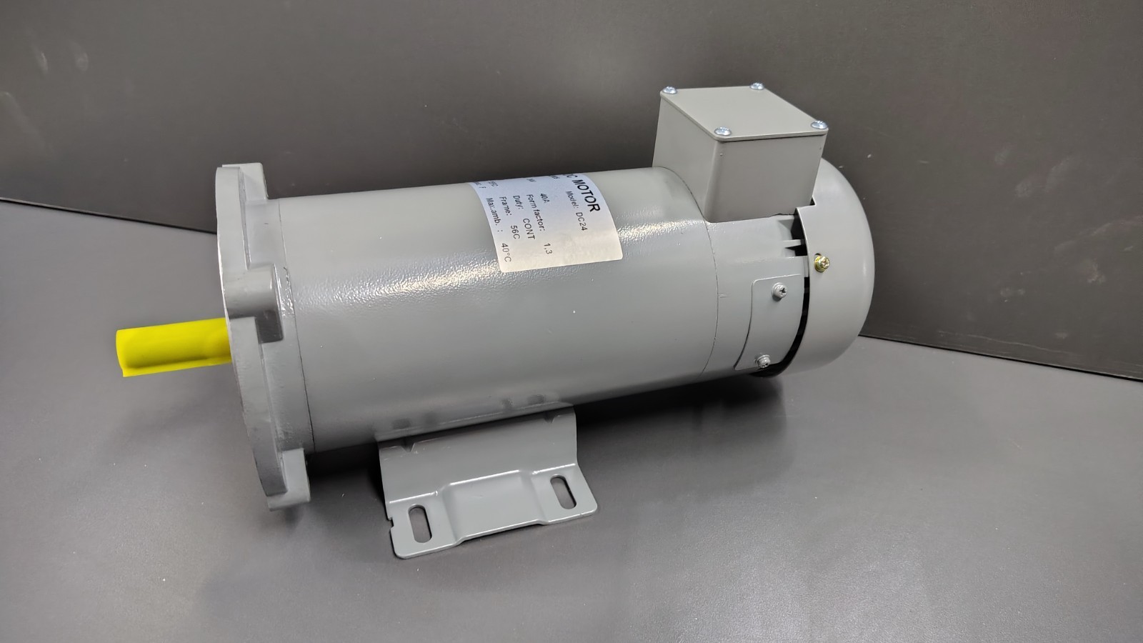 1HP DC MOTOR FRAME 56C 24VDC 1750RPM TEFC 24V PERMANENT MAGNET