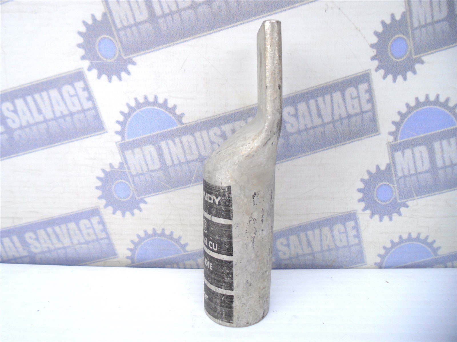 BURNDY – YA39N – COMPRESSION HYLUG -750kcmil LONG BARREL 600V 35kA Tin Over CU