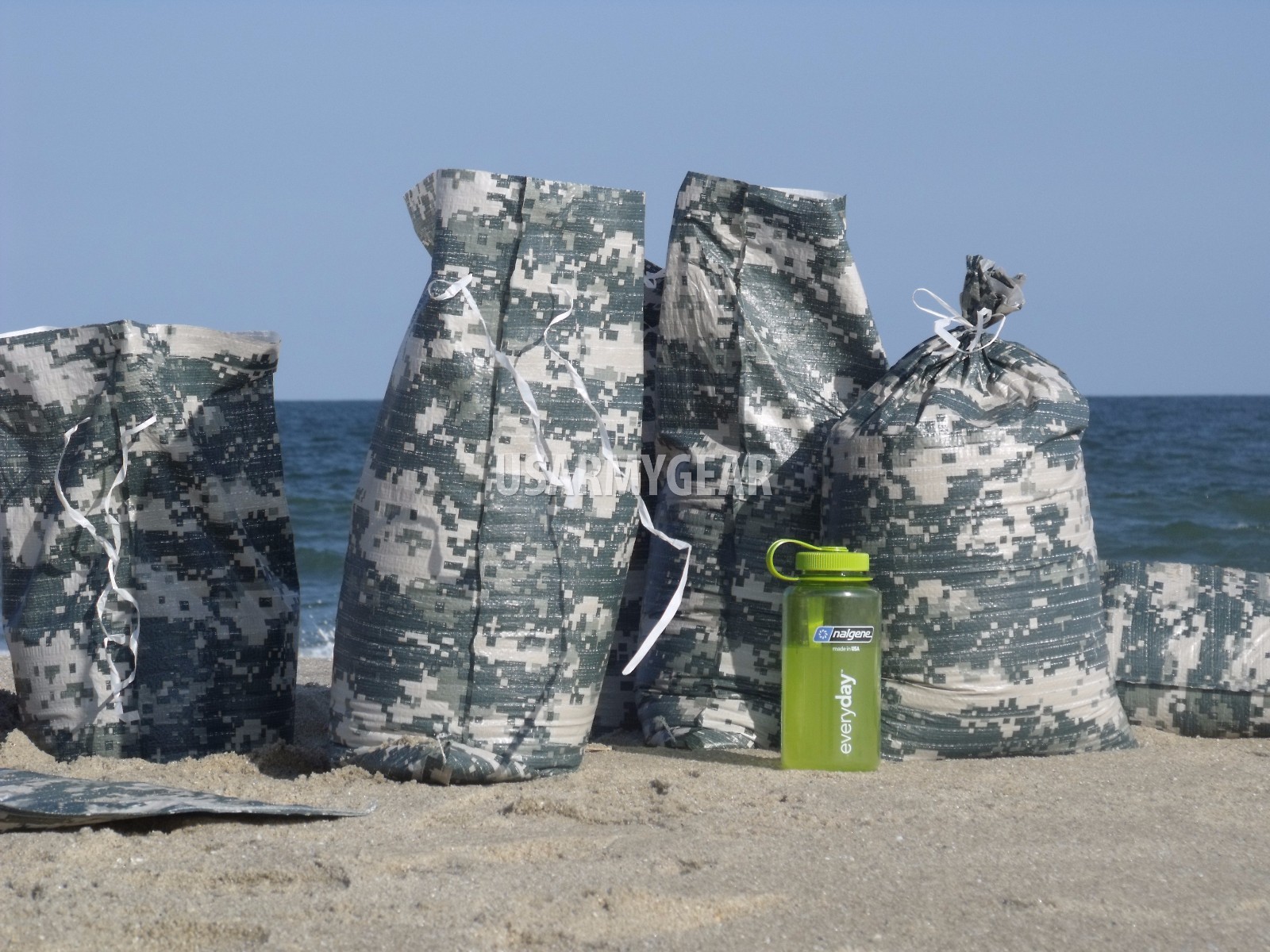 Sandbags Sand Bags Flood Erosion Barrier Hurricane Prep Army Military ACU Camo