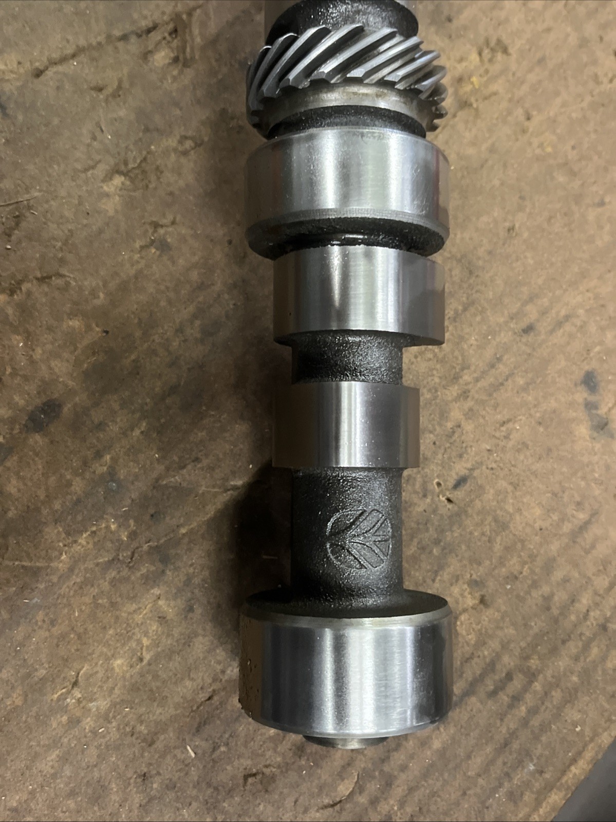Used excellent OEM camshaft fits New Holland LS180 skid steer 87801338 332T