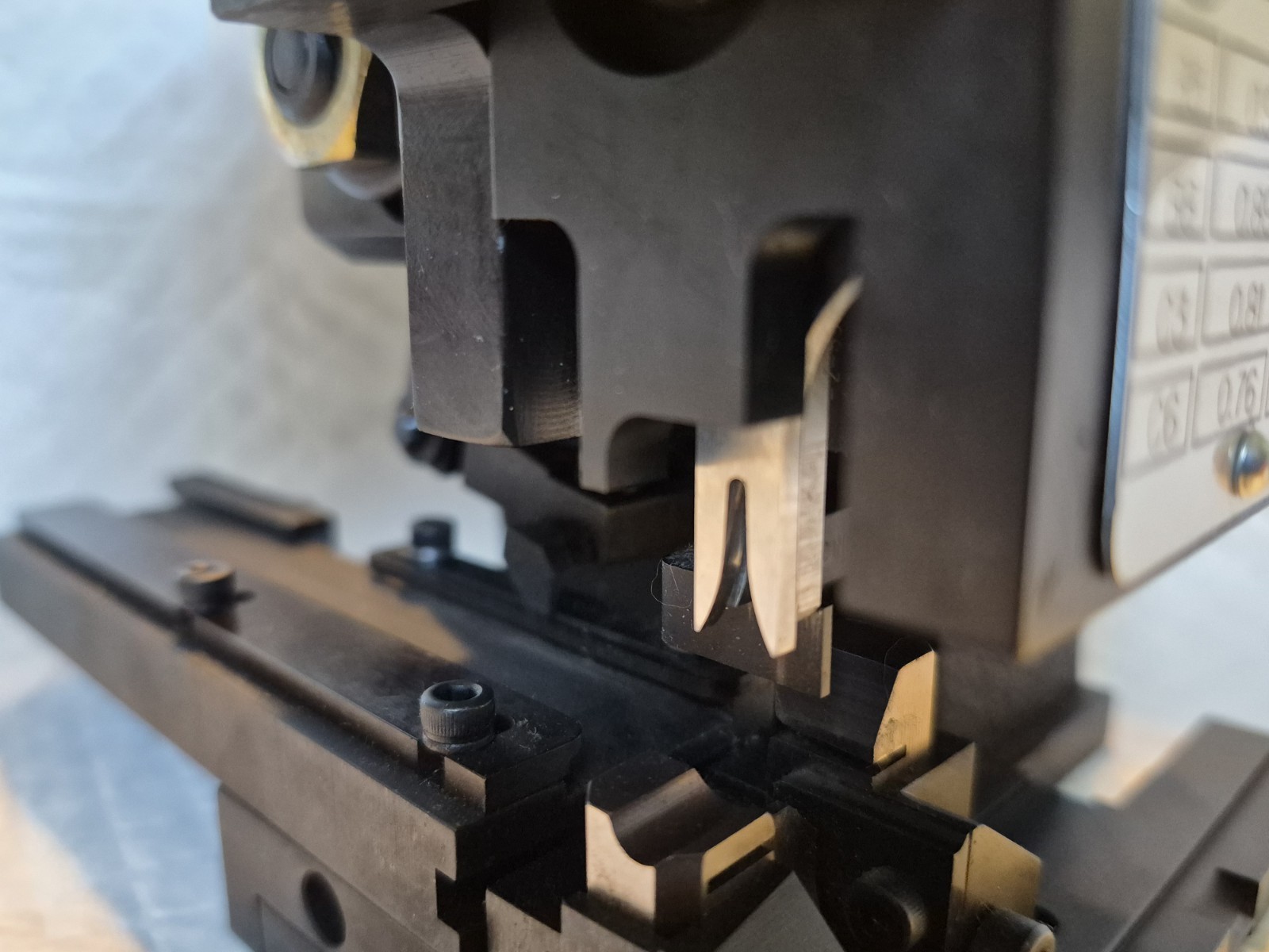 AMP TYCO 1528580-2 BENCHTOP CRIMPING TOOL PRESS APPLICATOR HDI HD-I Style