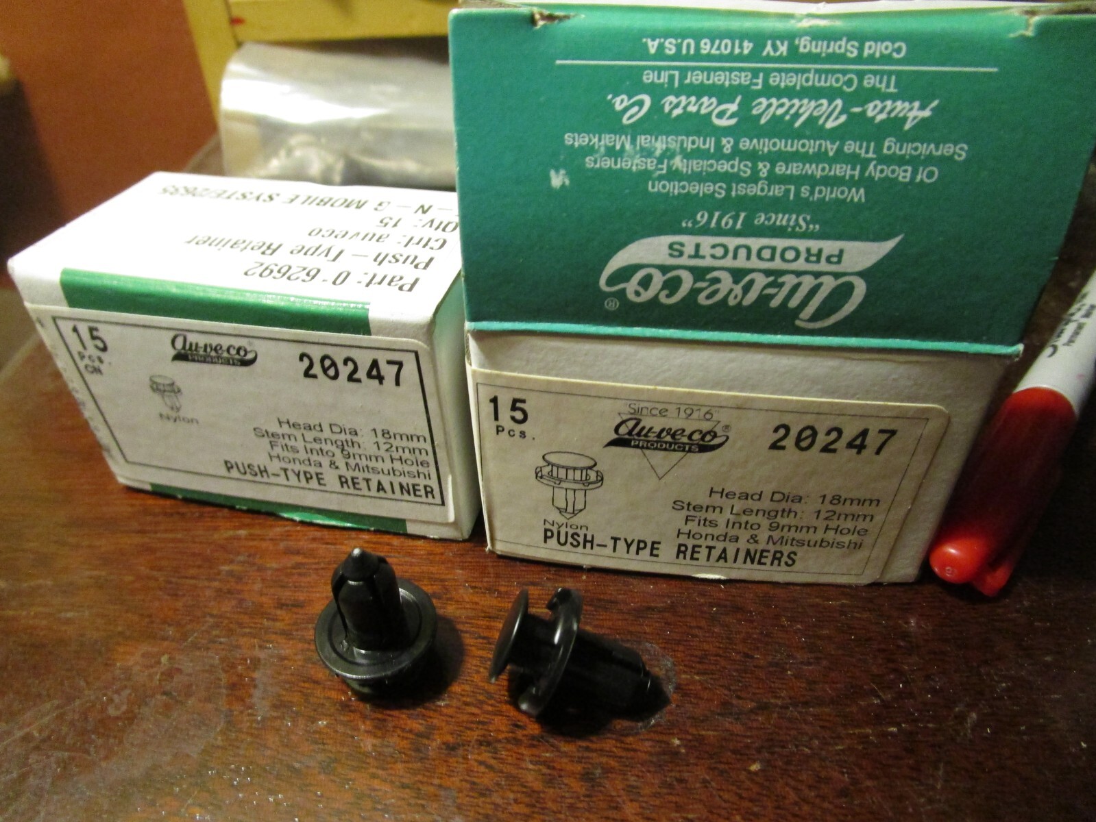 AUVECO 20247 Push-Type with Drive Pin Fender and Bumper Retainer Black QTY 30