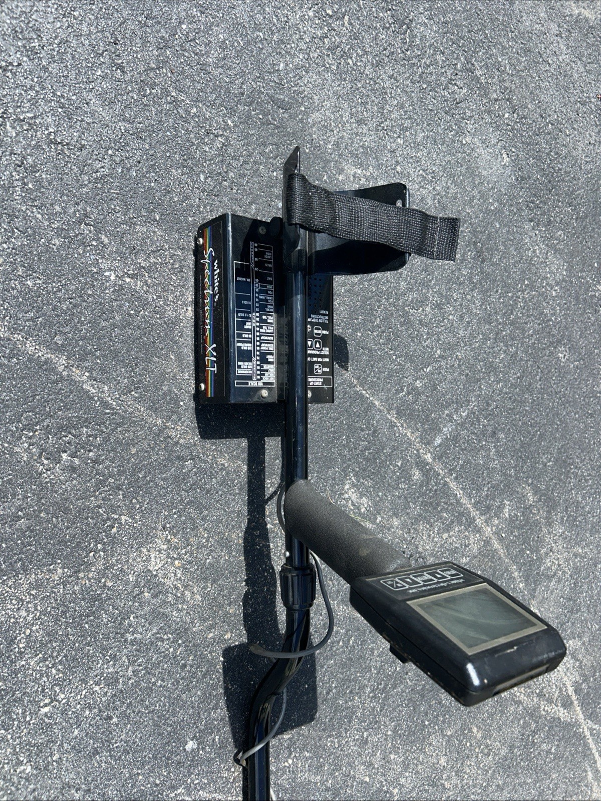 White’s Electronics Eagle Spectrum Ground Search Metal Detector LCD Preset