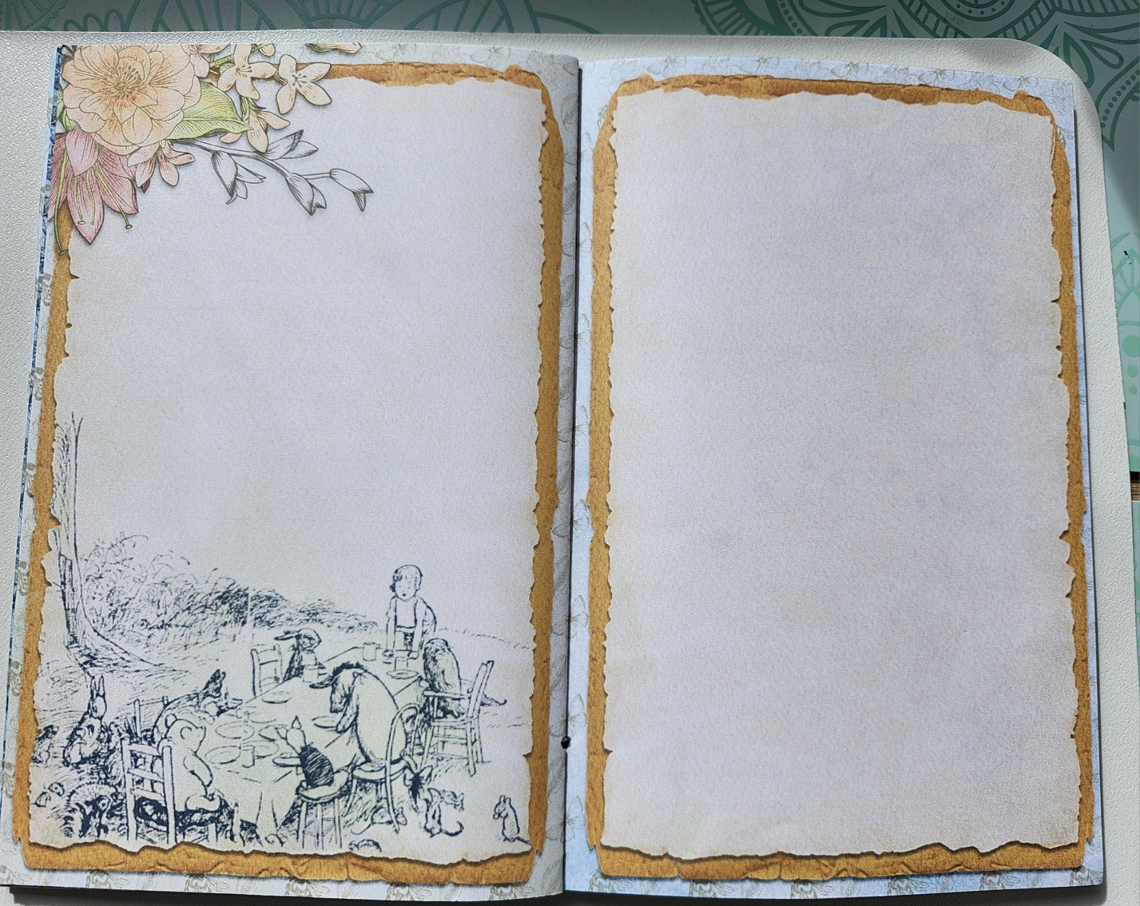 Junk Journal Booklet «WINNIE THE POOH» Retro Classic Storybook Style LG 9×6 40p