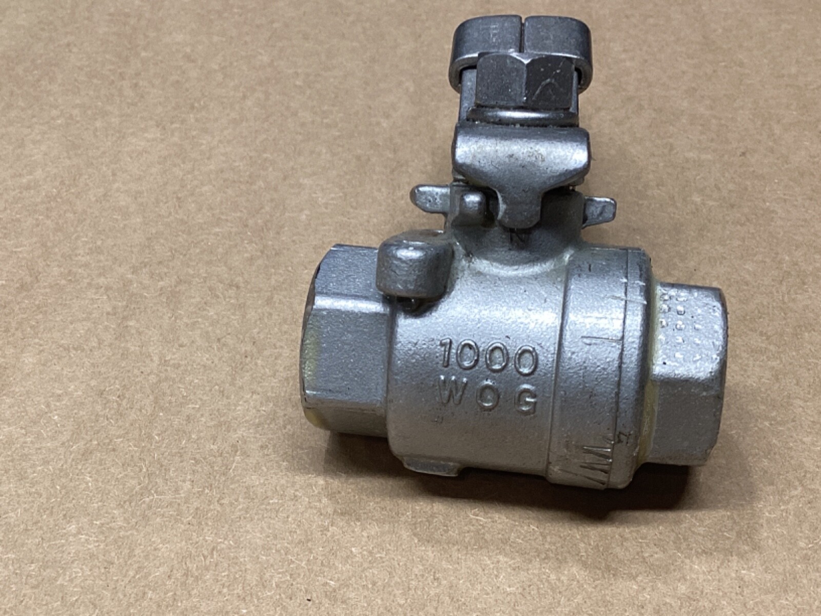 1/2″ 1000 WOG CF8M BALL VALVE #105K95