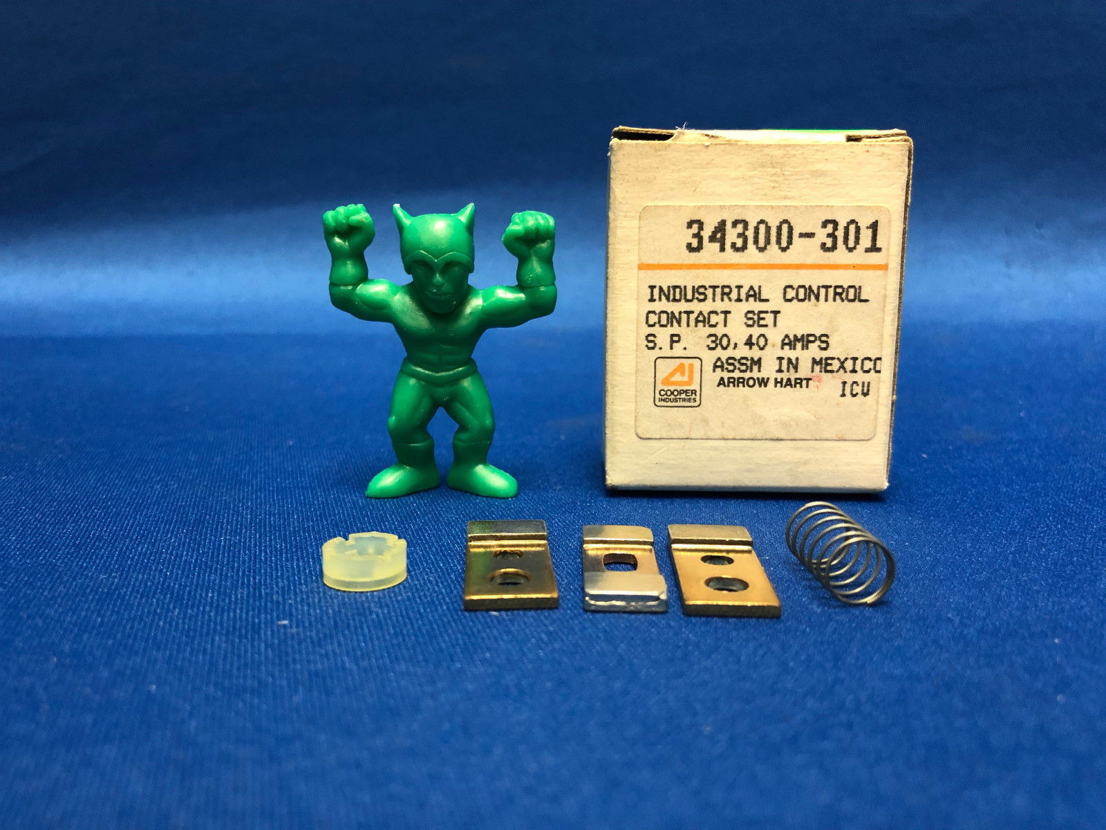 Arrow Hart Cooper Industries 34300-301 Industrial Control Contact Kit 1-Pole NEW