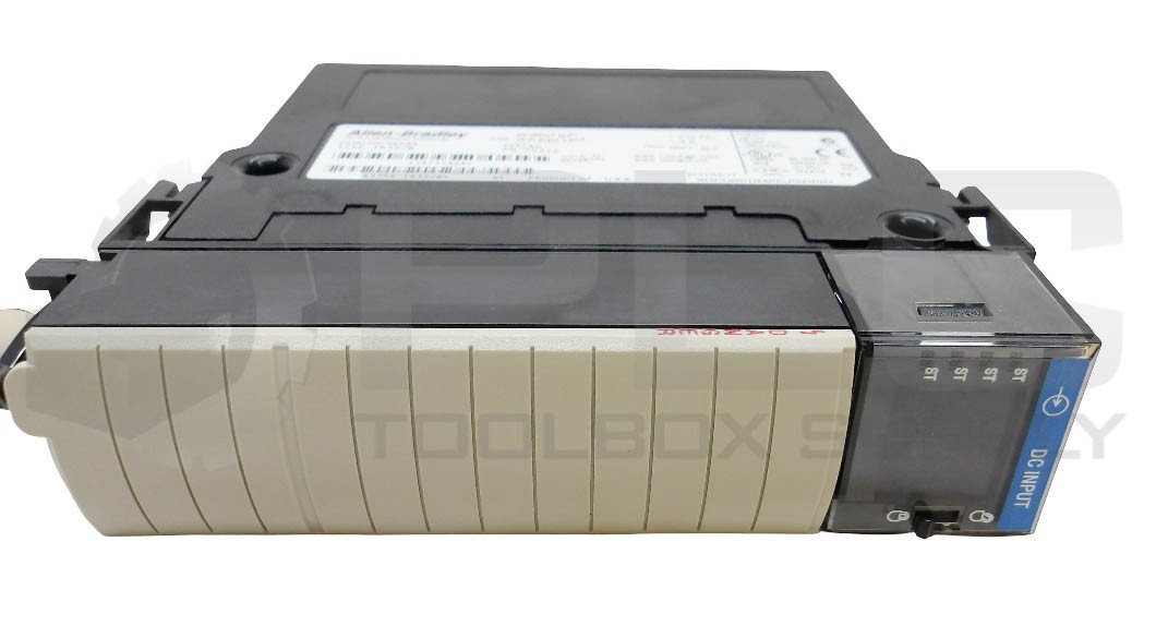 ALLEN BRADLEY 1756-IB32 /B DC INPUT 32PT 10-31.2VDC 5.5MA