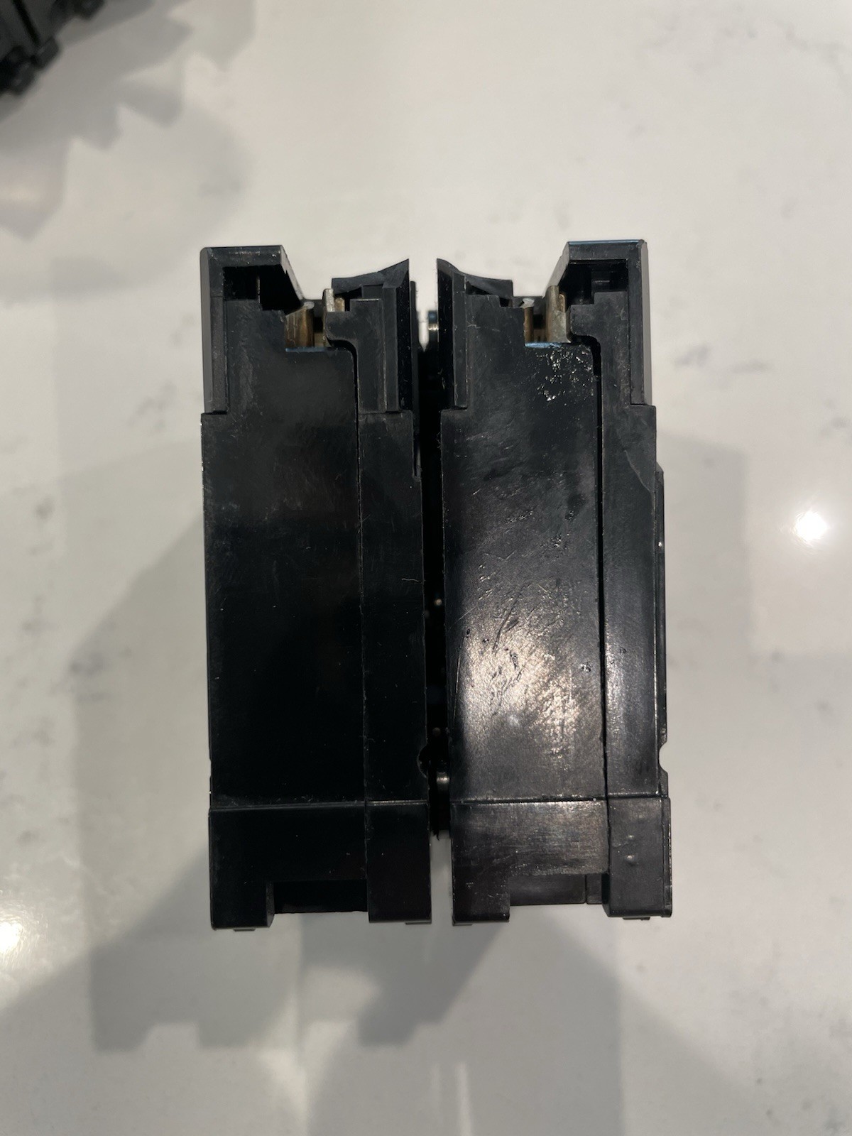 Eaton BR280 80A 2-Pole Plug-In Circuit Breaker 120/240V AC Common Trip